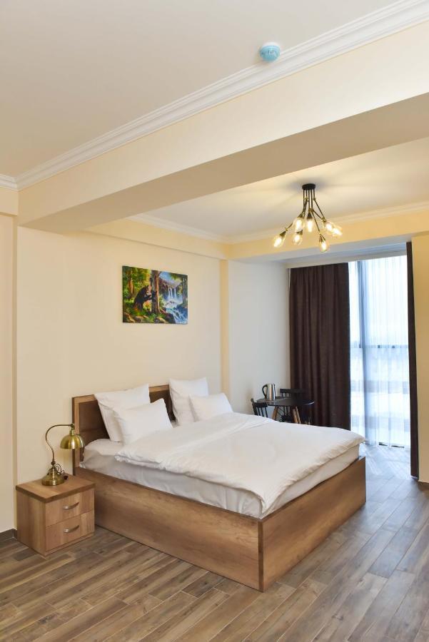 Altunyan Hotel Erivan Exterior foto