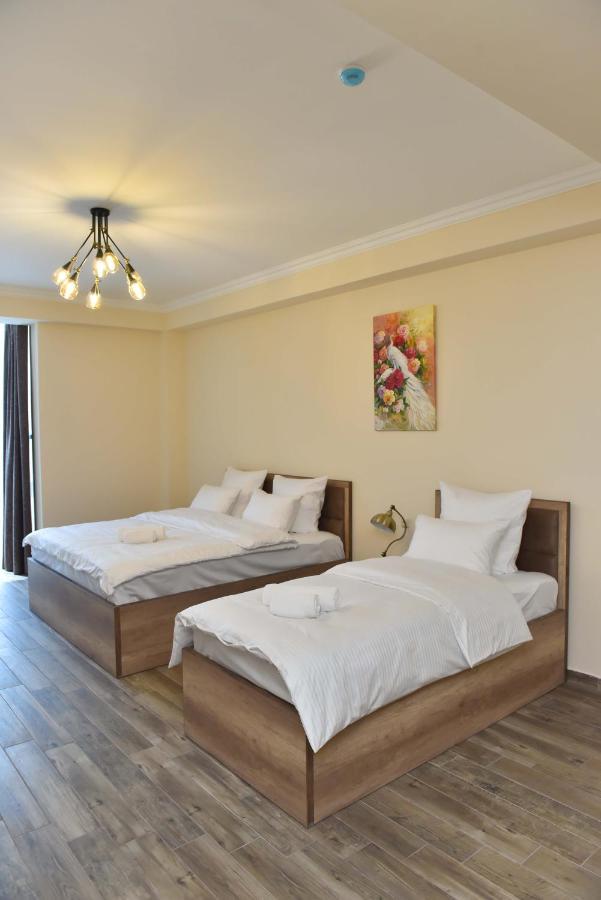 Altunyan Hotel Erivan Exterior foto